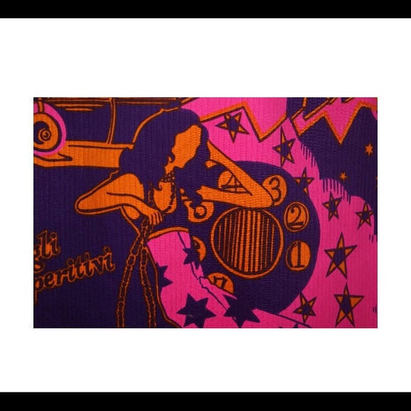 A fun, bright and funky 70-80’s style fit and flare dress! - Picture 4 of 5